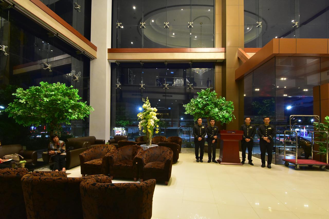 Siam Oriental Hotel Hat Yai Esterno foto